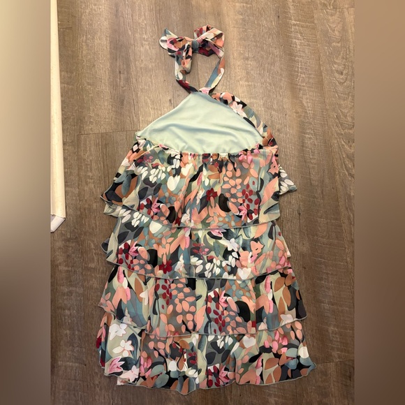 NWT Simplee Spring Floral Halter Neck Tiered Ruffle Mini Dress Size small - Picture 4 of 5